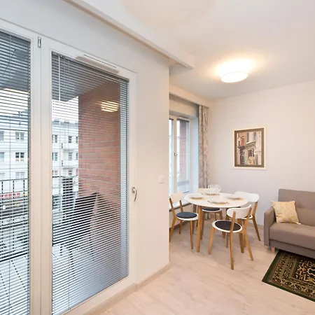 Апарт-отель Yourapart Rajska Centre 4*