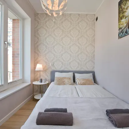 Aparthotel Yourapart Rajska Centre *