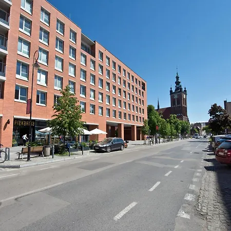 Aparthotel Yourapart Rajska Centre