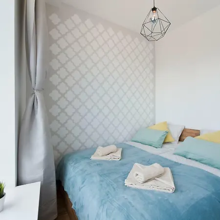 Aparthotel Yourapart Rajska Centre