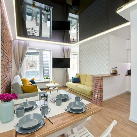 Yourapart Rajska Centre Aparthotel