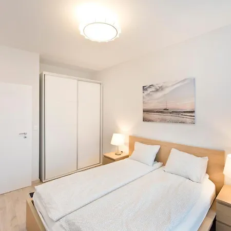 Yourapart Rajska Centre Aparthotel
