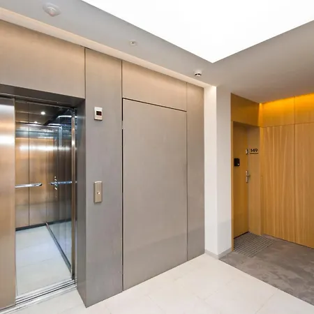 Yourapart Rajska Centre Apart-hotel