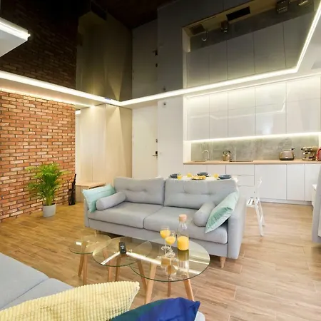 Yourapart Rajska Centre 4*