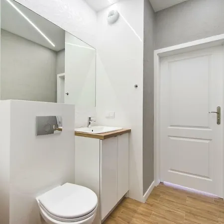 Yourapart Rajska Centre Appart hôtel 4*